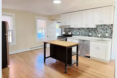 17 Crafts St #A, Newton, MA 02458 - Photo 9