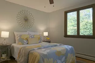 10 Pelham St, Billerica, MA 01821 - Photo 11