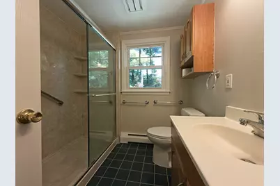 10 Pelham St, Billerica, MA 01821 - Photo 17