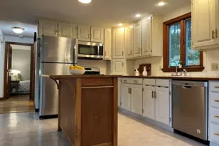 10 Pelham St, Billerica, MA 01821 - Photo 7
