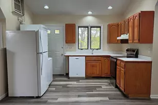 26 Fairview St, Dedham, MA 02026 - Photo 3