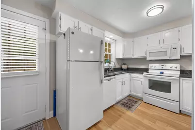248 Camp St #P4, Yarmouth, MA 02673 - Photo 5