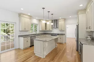 27 McIntosh Ln, Littleton, MA 01460 - Photo 7