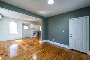 12 Chrome St, Worcester, MA 01604 - Photo 7