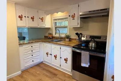 118 Emery Street, Palmer, MA 01069 - Photo 5