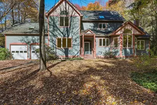 521 Old Farm Rd, Amherst, MA 01002 - Photo 1