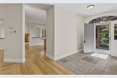 521 Old Farm Rd, Amherst, MA 01002 - Photo 3