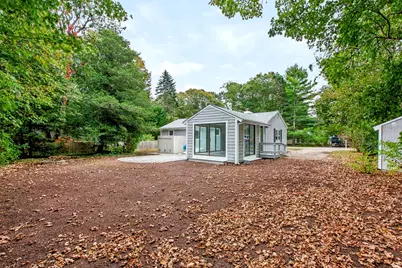 16 Lakeside Dr, Barnstable, MA 02648 - Photo 7
