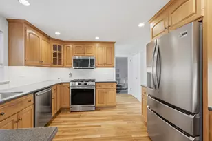 17 Winthrop Ave, Braintree, MA 02184 - Photo 15