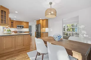 17 Winthrop Ave, Braintree, MA 02184 - Photo 9