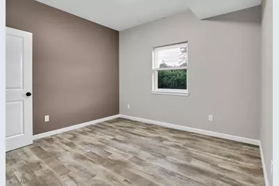 70 Court Street #1, Westfield, MA 01085 - Photo 5