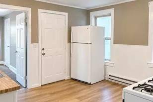 321-323 Lawrence St, Lowell, MA 01850 - Photo 11