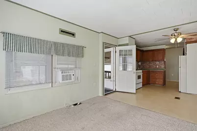460 Collins Street #33, Attleboro, MA 02703 - Photo 7