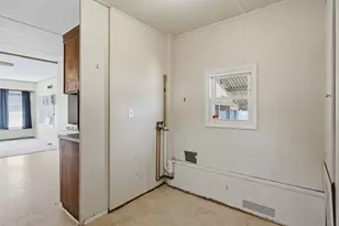 460 Collins St, Attleboro, MA 02703 - Photo 15
