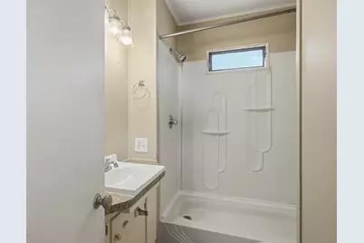 460 Collins Street #33, Attleboro, MA 02703 - Photo 17