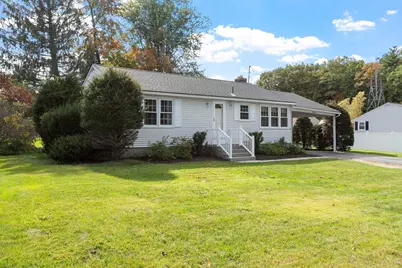 64 Autumn Dr, Fitchburg, MA 01420 - Photo 3