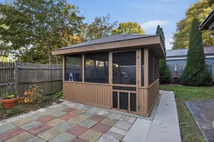 1291 South St, Tewksbury, MA 01876 - Photo 31