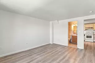 8 9th St, Medford, MA 02155 - Photo 9
