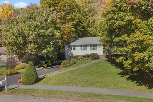 43 Old Brook Rd, Shrewsbury, MA 01545 - Photo 3