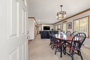 16 Skyview Dr, Brockton, MA 02301 - Photo 9