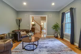 35 Johnson Dr, Holliston, MA 01746 - Photo 9