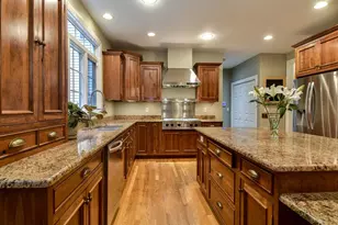 35 Johnson Dr, Holliston, MA 01746 - Photo 19