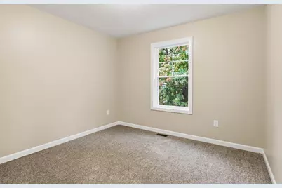 167 Dorset St, Springfield, MA 01108 - Photo 33