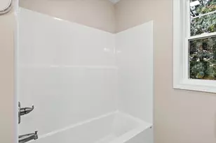 167 Dorset St, Springfield, MA 01108 - Photo 31