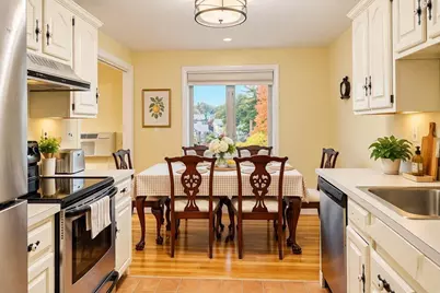 114 Pleasant #406, Arlington, MA 02476 - Photo 5