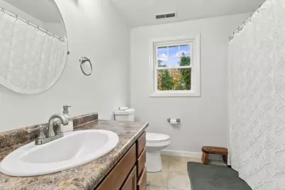 13 Mount Vernon Street #13, Haverhill, MA 01830 - Photo 11