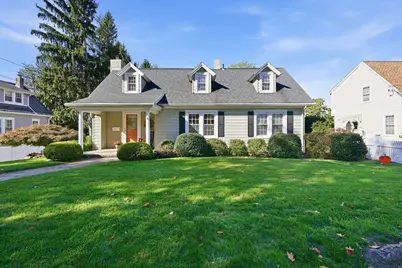 41 Lower Beverly Hls, West Springfield, MA 01089 - Photo 1