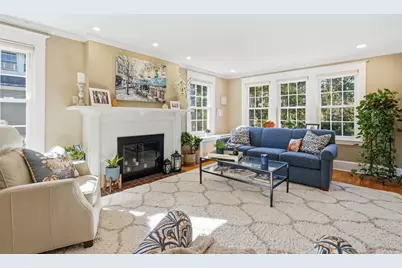 41 Lower Beverly Hls, West Springfield, MA 01089 - Photo 5