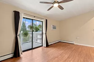 25 Hosmer St, Marlborough, MA 01752 - Photo 9
