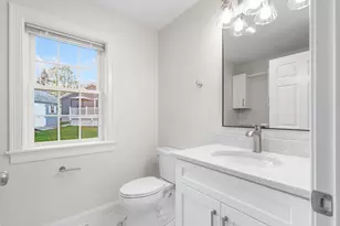 57 Maple Ave, Rutland, MA 01543 - Photo 9