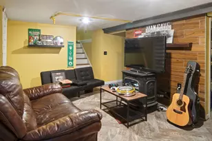 21 Englewood Ave, Worcester, MA 01603 - Photo 15