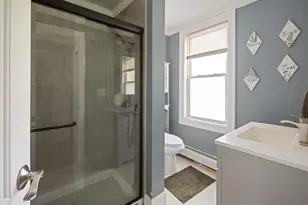21 Englewood Ave, Worcester, MA 01603 - Photo 11