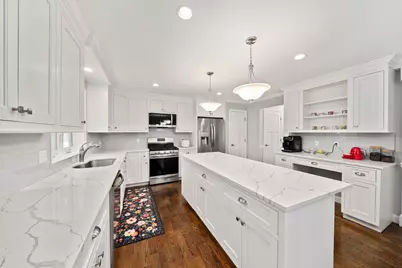 12 Arcadia Ave, Waltham, MA 02452 - Photo 5