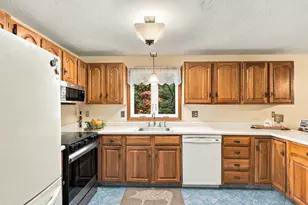 25 Granite Cir, Millville, MA 01529 - Photo 11