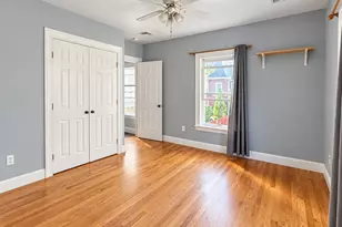 18 Richardson St, Boston, MA 02135 - Photo 7