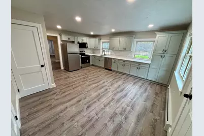 300 Palmer Rd, Ware, MA 01082 - Photo 3