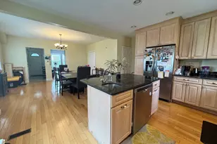 163 Summer St, Waltham, MA 02452 - Photo 3