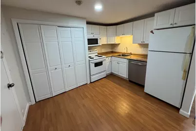19 Maple St #16, Amesbury, MA 01913 - Photo 1