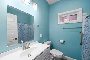 20 Linden St, Holyoke, MA 01040 - Photo 25