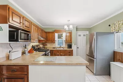 9 Rust St, Lynn, MA 01902 - Photo 13