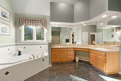 15 Comstock Dr, Wrentham, MA 02093 - Photo 25