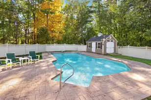15 Comstock Dr, Wrentham, MA 02093 - Photo 37