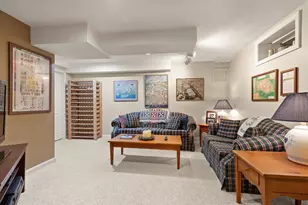 15 Comstock Dr, Wrentham, MA 02093 - Photo 33