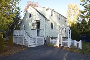 73 Chestnut Cir, Randolph, MA 02368 - Photo 35