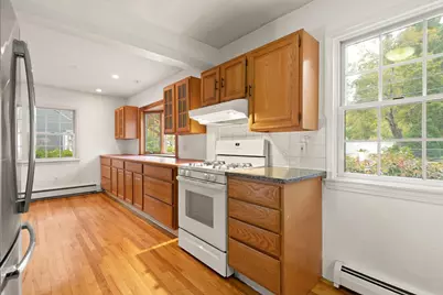 14 Stratford Rd, Natick, MA 01760 - Photo 25