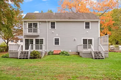 14 Stratford Rd, Natick, MA 01760 - Photo 5